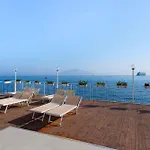 Admiral Hotel 4*