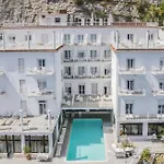 Admiral Hotel Отель
