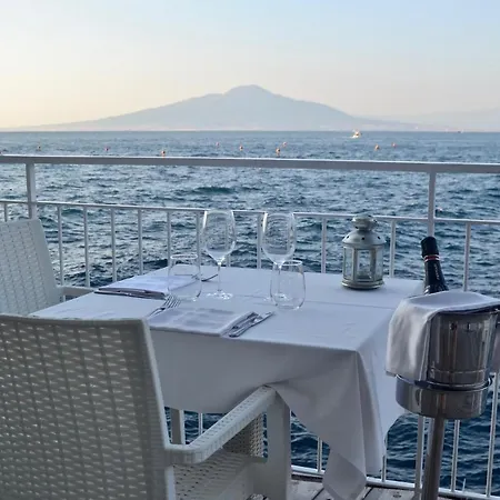 Hotell Admiral Sorrento
