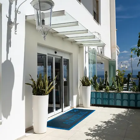 Otel Admiral