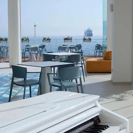 Hotell Admiral 4*