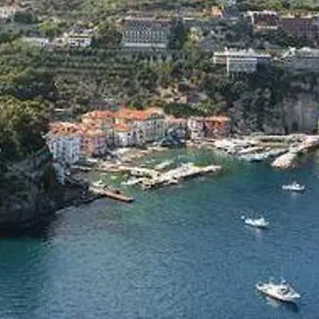 Admiral Szálloda Sorrento