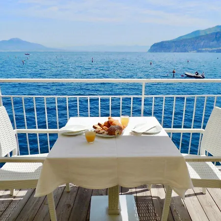 Admiral Hotell 4*