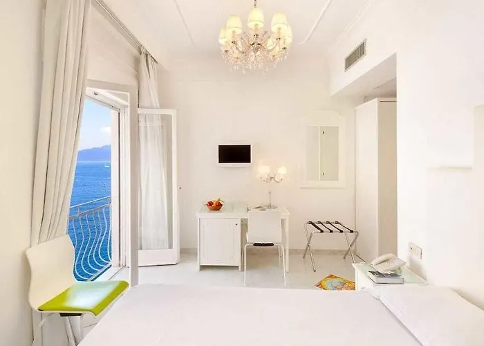 Admiral Hotel Sorrento