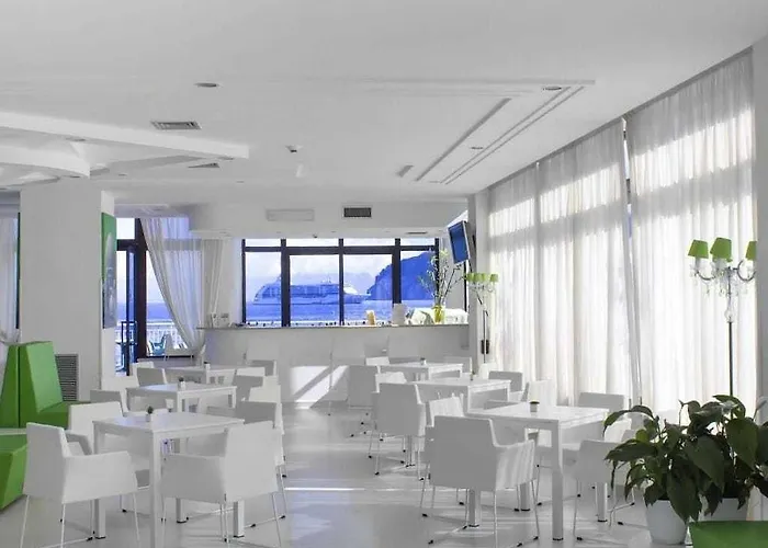Admiral Hotel Hotel 4*
