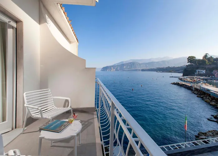 Admiral Hotel 4*