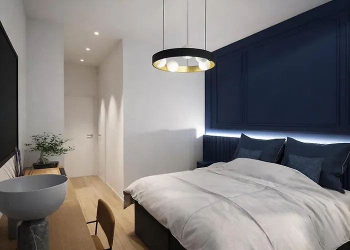 Hotel Admiral Hotel 4*