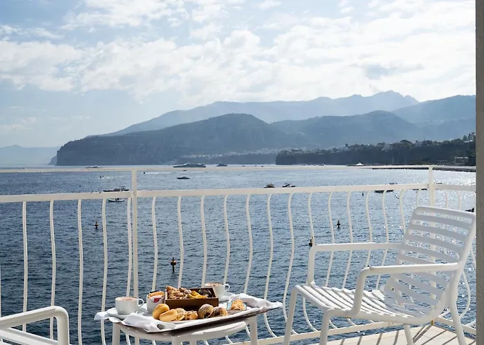 Admiral Hotel 4* Sorrente