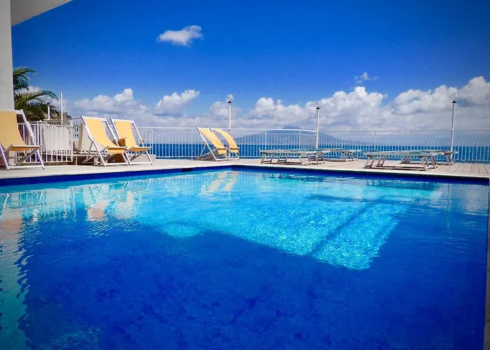 Admiral Hotel 4*